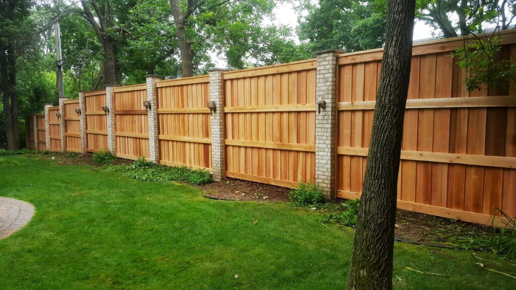 Residential And Commercial Wood Fence Installation Bradenton FL